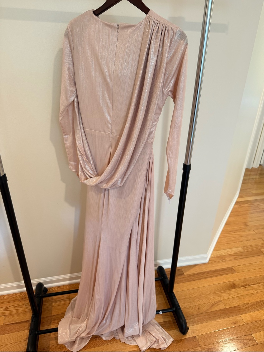 Elegant Blush Pink Maxi Dress with Draped Back